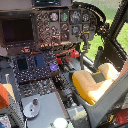 Haelarcher Helicopter Glamping Helston Exteriér fotografie